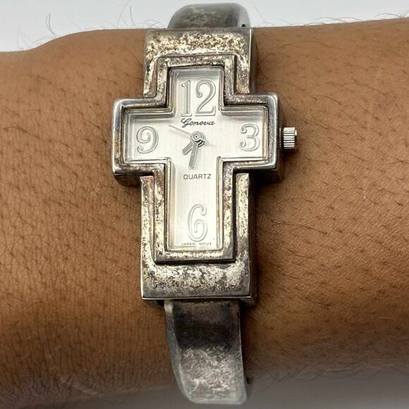 Vintage Silver Cross Geneva Watch - Picture 1 of 4